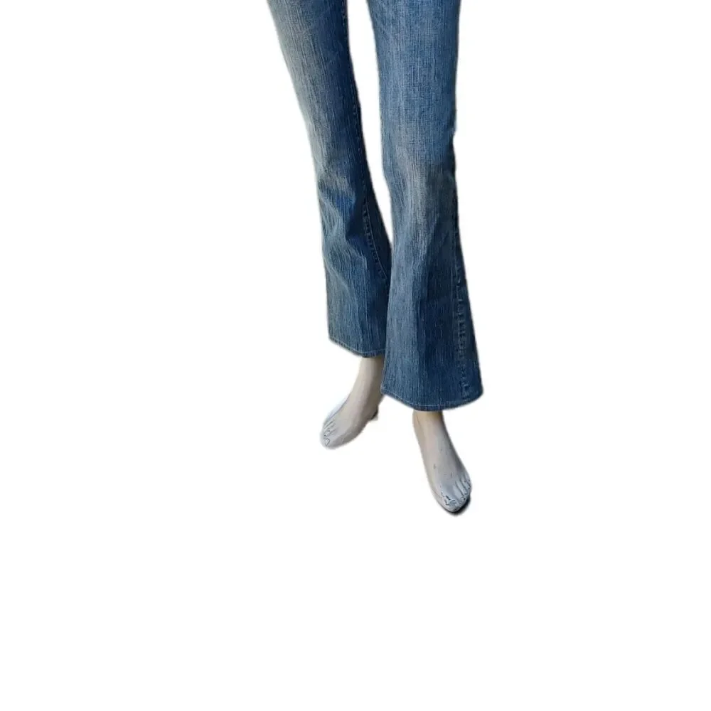 12079....American Eagle Bootcut Jeans Size 2L, W28", 29" Inseam 7" Rise - Picture 3 of 6